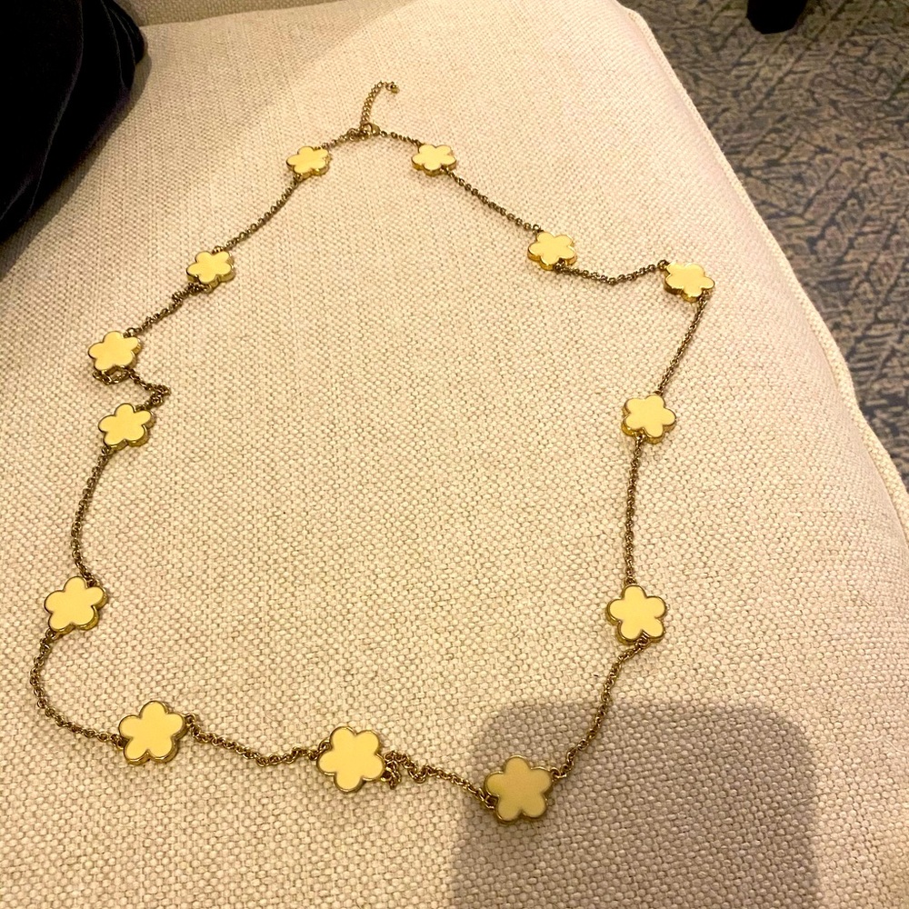 Ivory fashion necklace